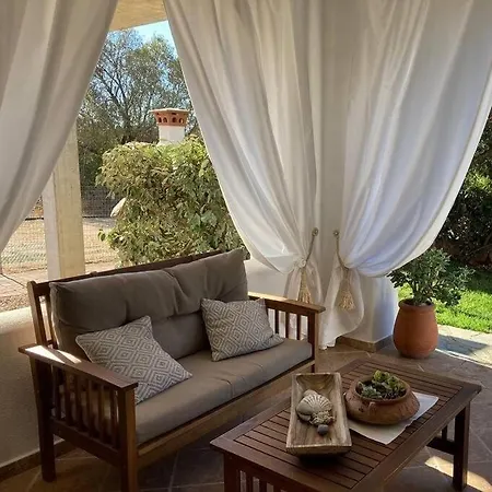 Affittasardegna-trilo Lu Stangu فندق